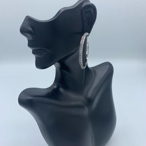 HOOP CRYSTAL EARRINGS